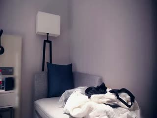 颜值破表性感红唇妹子调情下穿上水手制服狠肏。