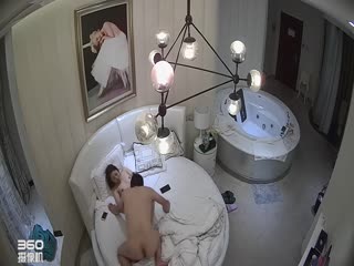 企业老总包养身材苗条年轻漂亮小三开房约啪。