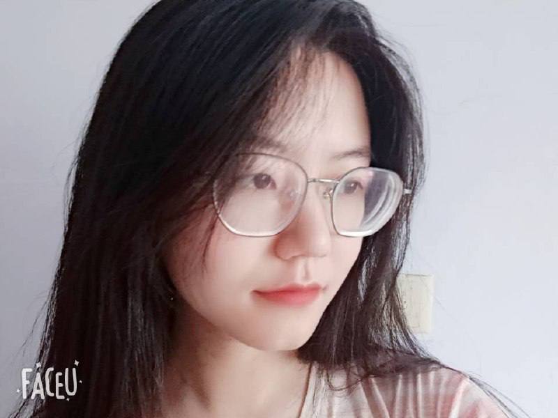 MGXL公司新来的实习营销大学刚毕业的清纯眼镜妹到床上骚的一批啊